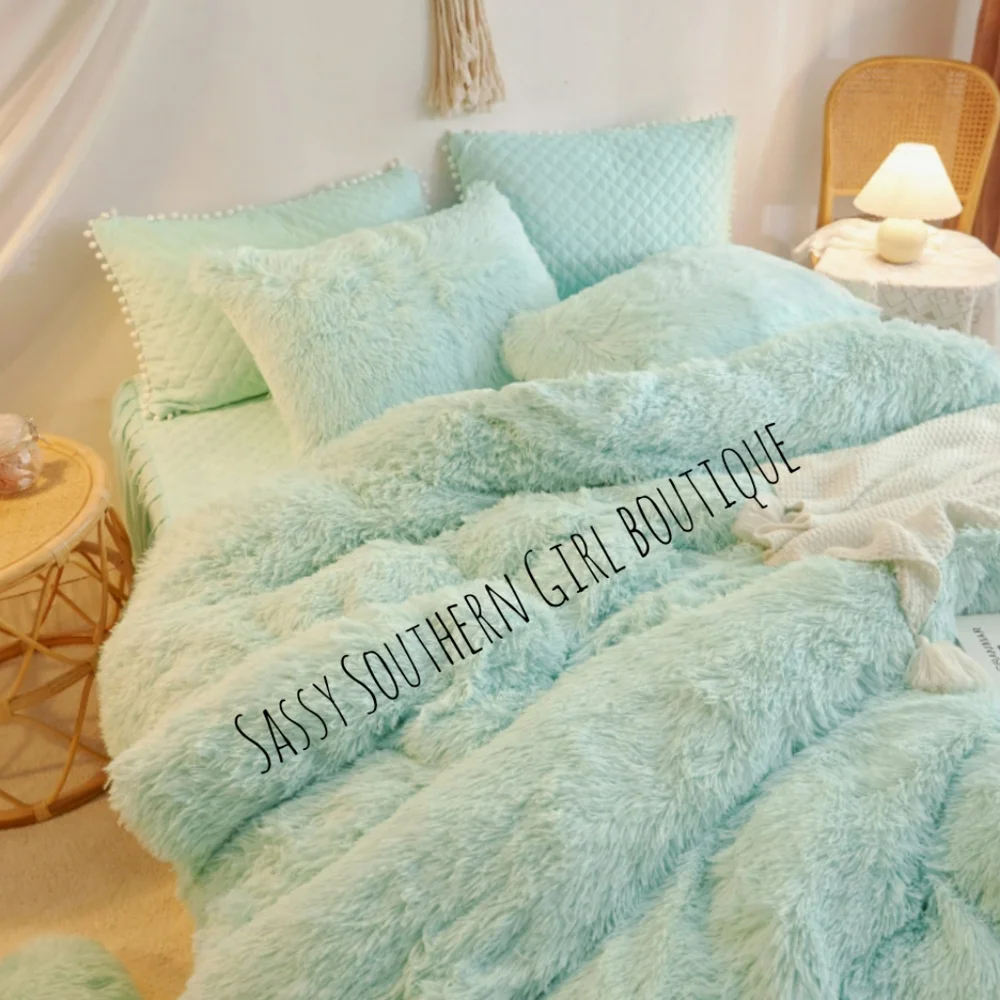 🆕⭐Mint green Aqua shaggy duvet cover set